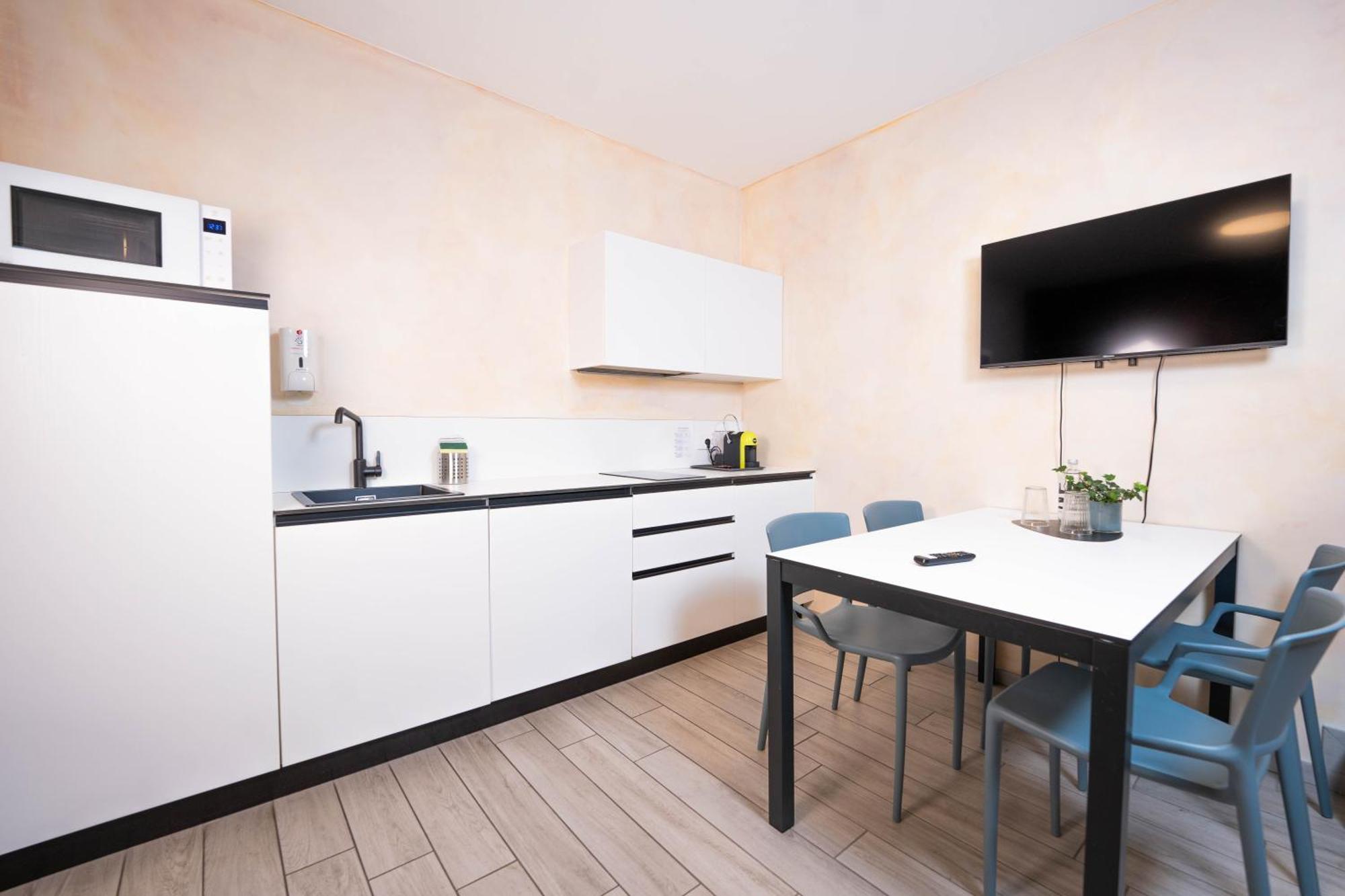 Cityu - Grazioli 27 Trento Centro Con Parcheggio Privato Gratuito ภายนอก รูปภาพ